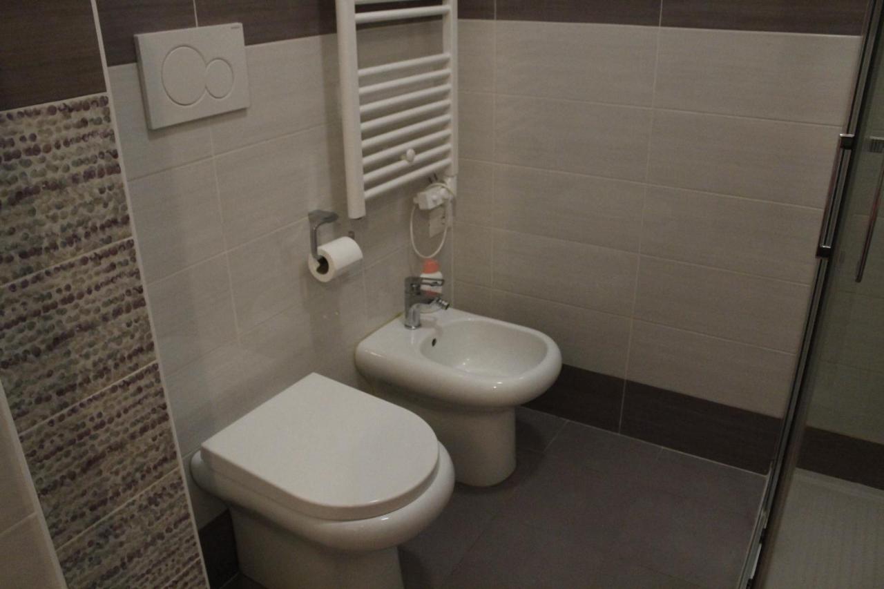Rooms 18A Генуя Екстер'єр фото