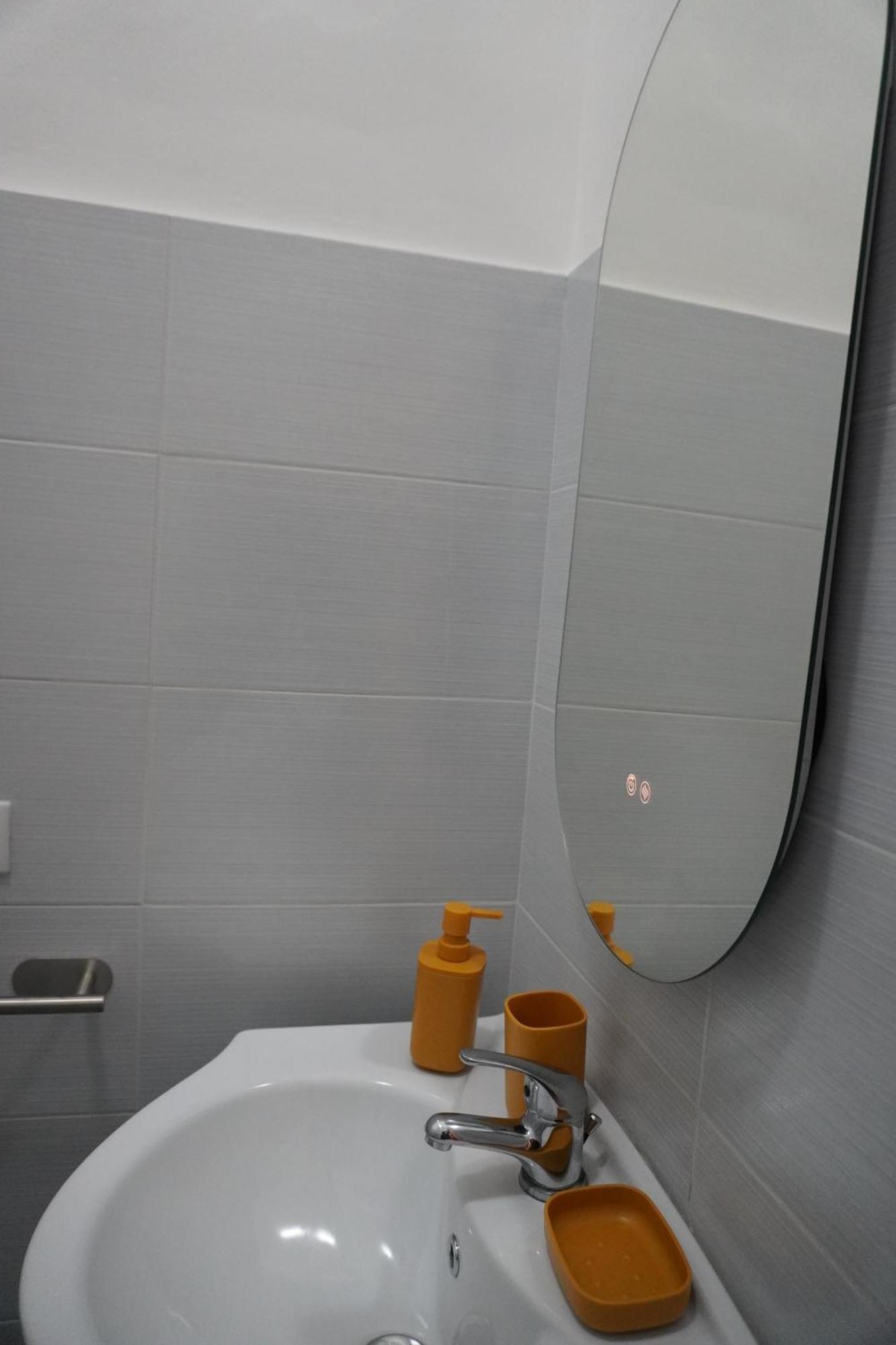 Rooms 18A Генуя Екстер'єр фото
